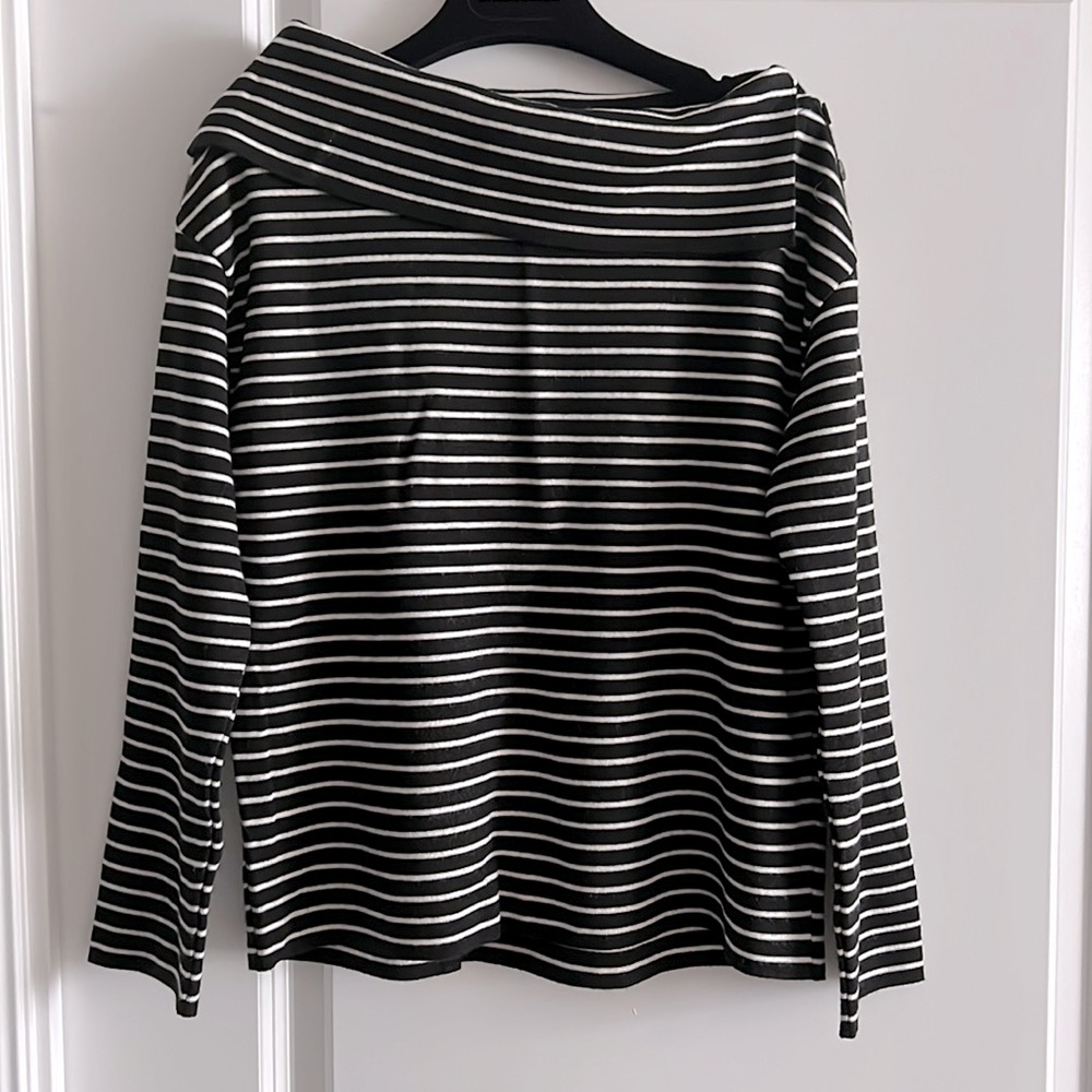 Japanese local brand cute off the shoulder sweater